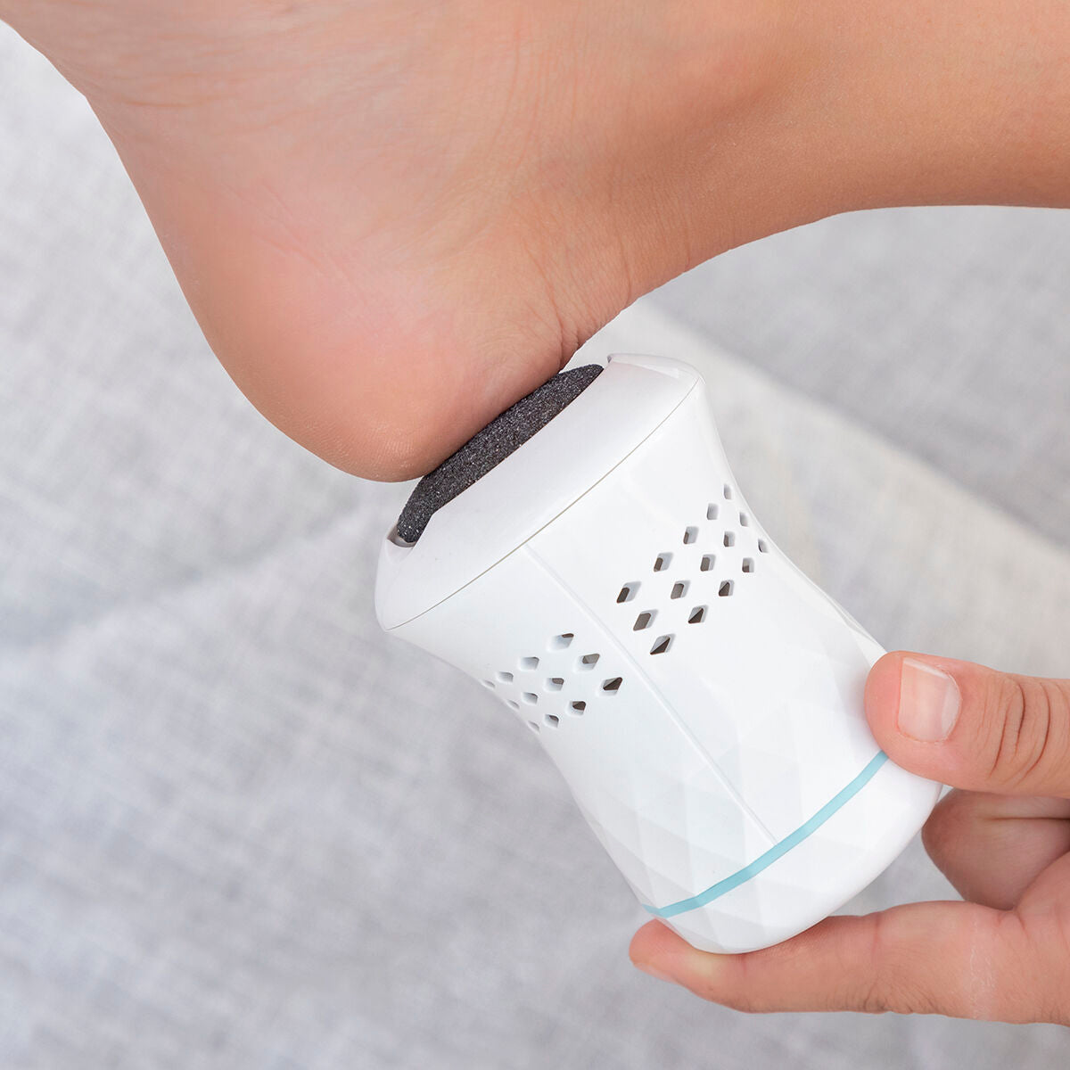 Lime pédicure rechargeable avec aspirateur intégré Sofeem InnovaGoods pour soin des pieds
