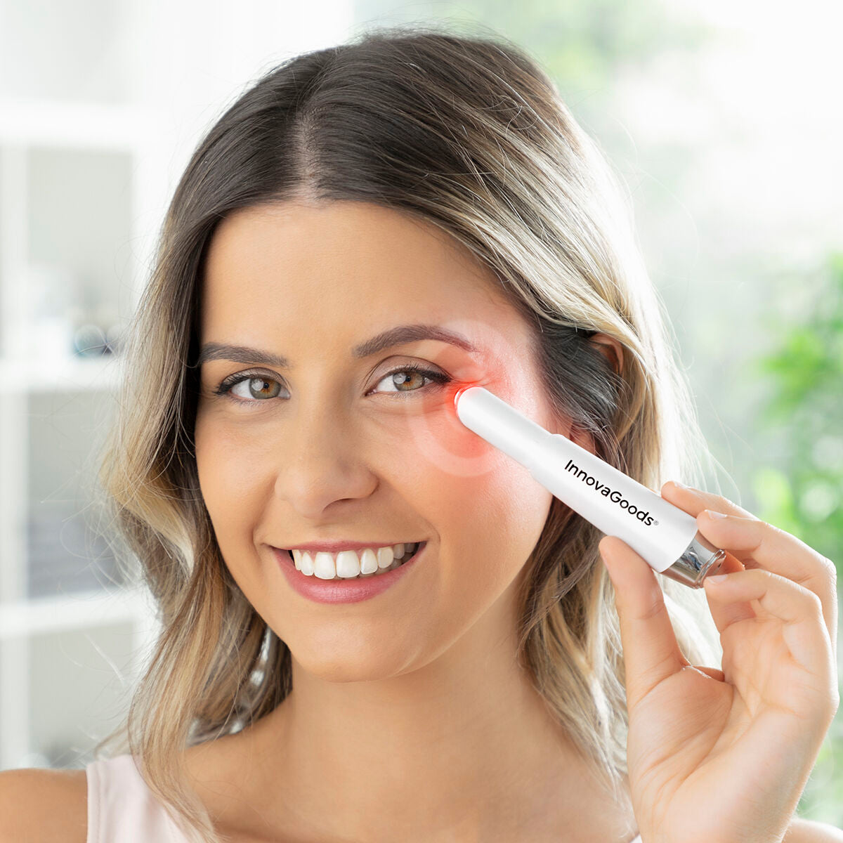 Appareil de massage oculaire Therey InnovaGoods avec photothérapie et chaleur