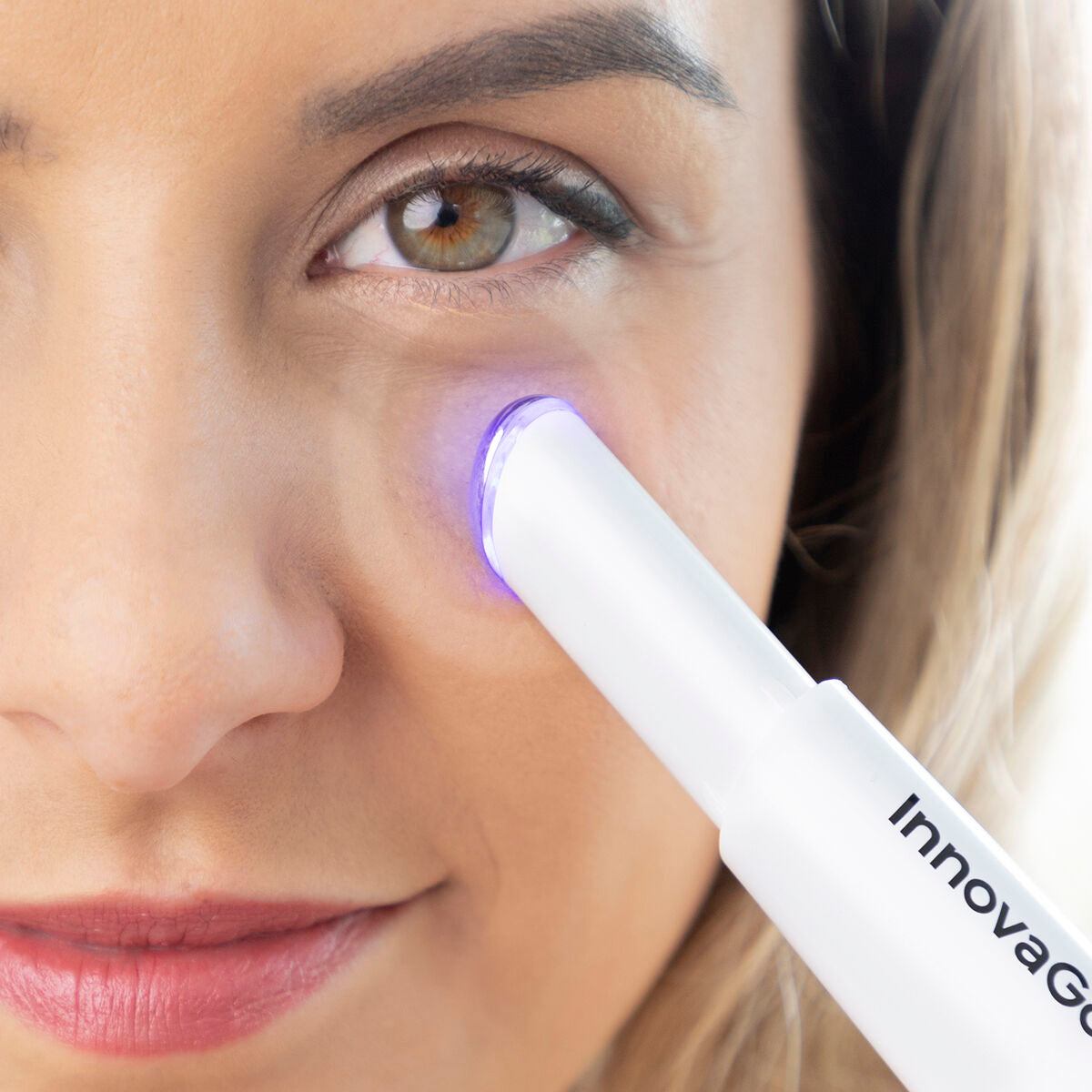Appareil de massage oculaire avec photothérapie et vibrations Therey InnovaGoods