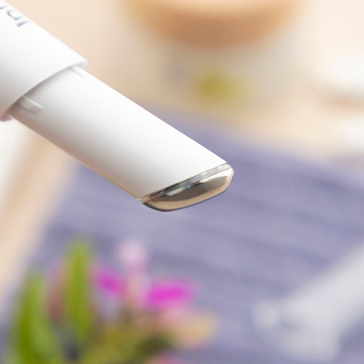 Appareil de massage oculaire avec photothérapie et vibrations Therey InnovaGoods