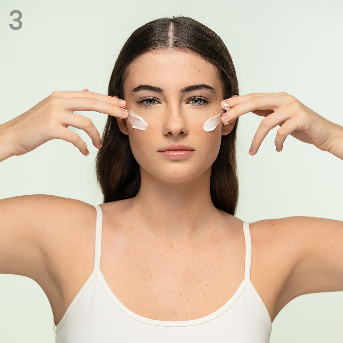 Pack hydratation visage CBD InnovaGoods avec soins visage